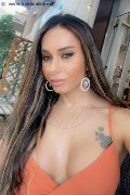 Roma Trans Marcella Hills 380 19 59 637 foto selfie 1